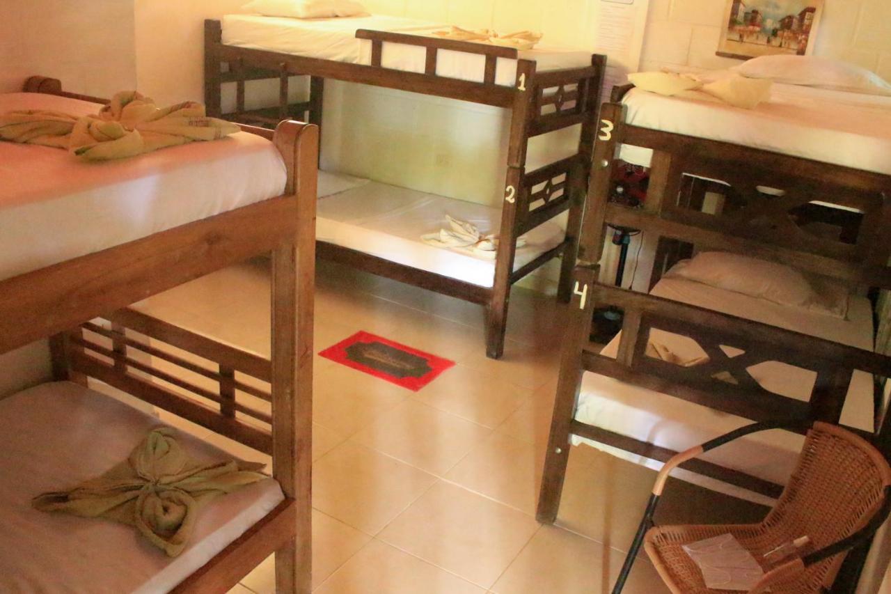 La Natura Hostel & Pool ปาโลมิโน ภายนอก รูปภาพ