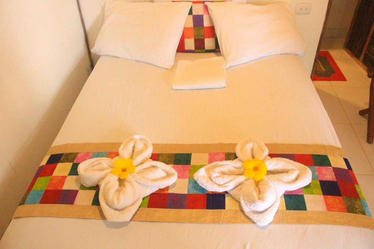 La Natura Hostel & Pool ปาโลมิโน ภายนอก รูปภาพ