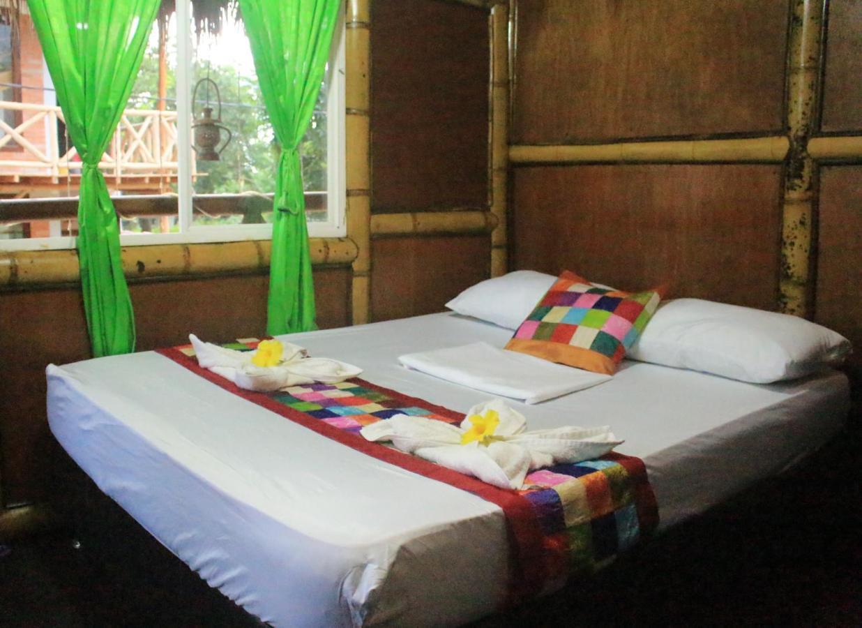 La Natura Hostel & Pool ปาโลมิโน ภายนอก รูปภาพ