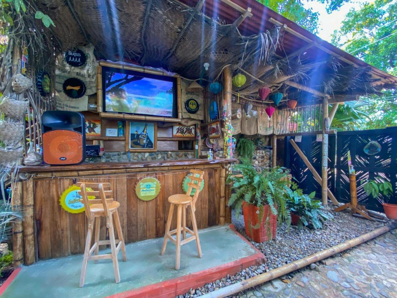 La Natura Hostel & Pool ปาโลมิโน ภายนอก รูปภาพ