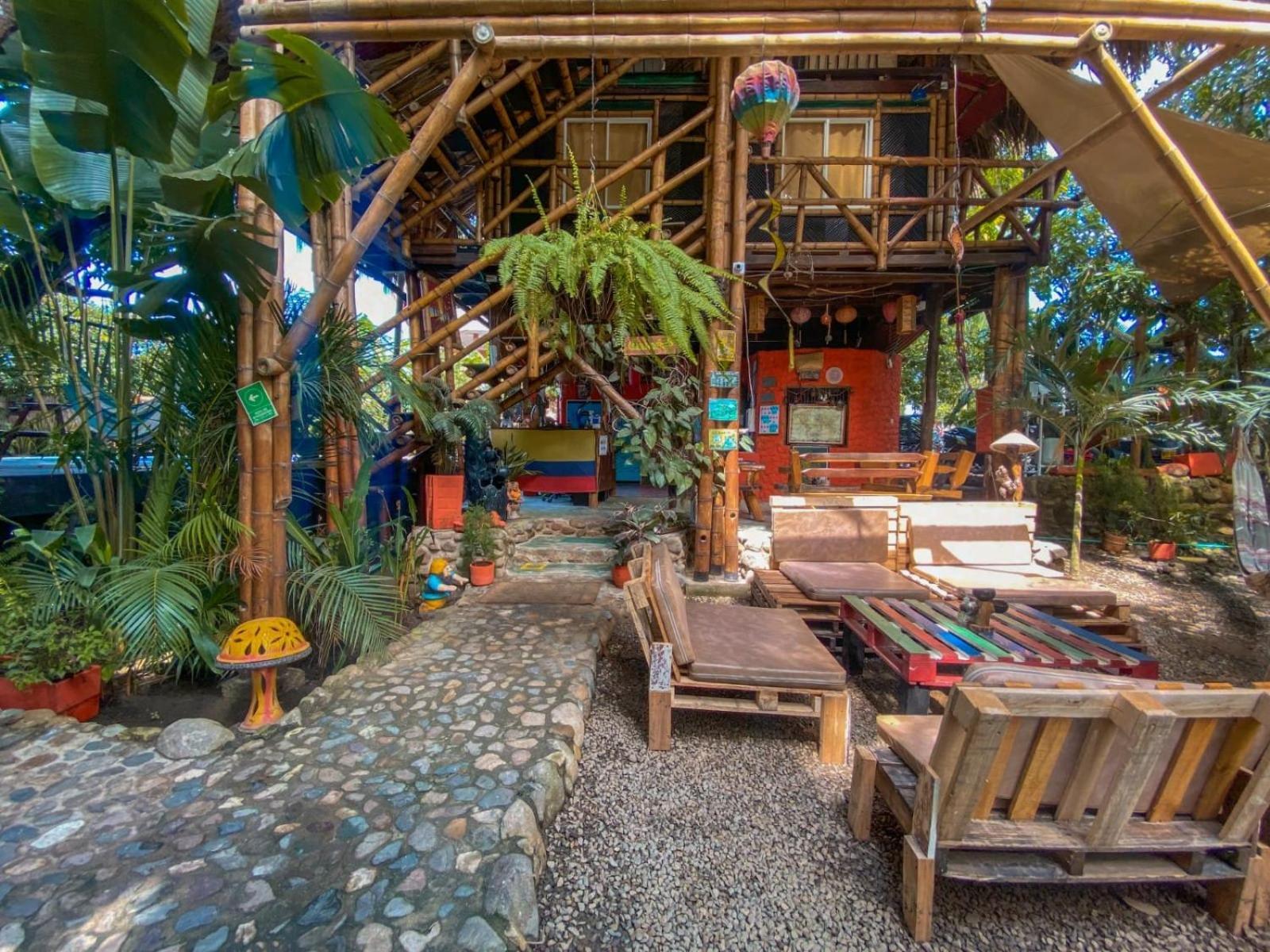 La Natura Hostel & Pool ปาโลมิโน ภายนอก รูปภาพ